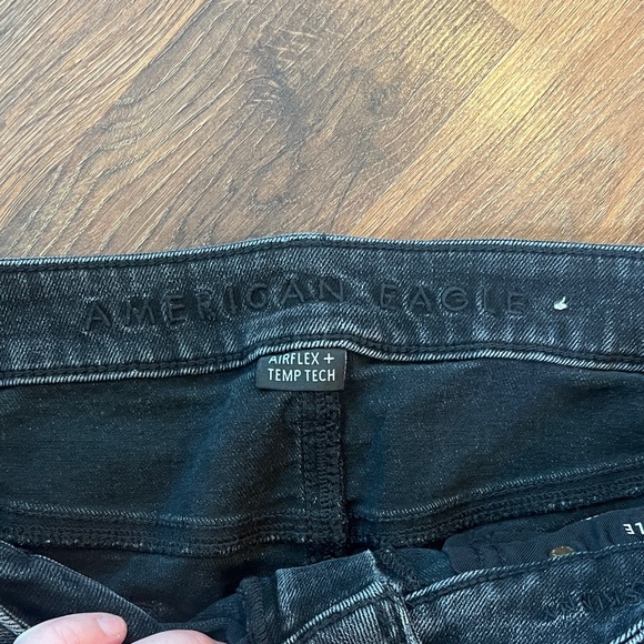 AE - Men's Distressed Skinny Jeans in Black - 36 x 32 - Picture 3 of 10